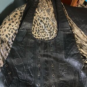 Cabin Creek Black Leather Hobo Style Shoulder Bag